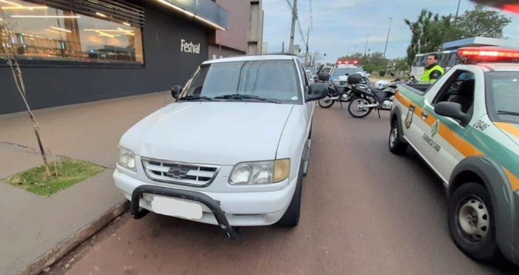 S10 furtada há 16 anos em SP e comprada há 8 anos no RS é flagrada circulando em Cascavel
