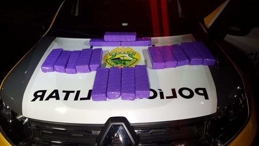 Duas pessoas são detidas com 10 quilos de maconha