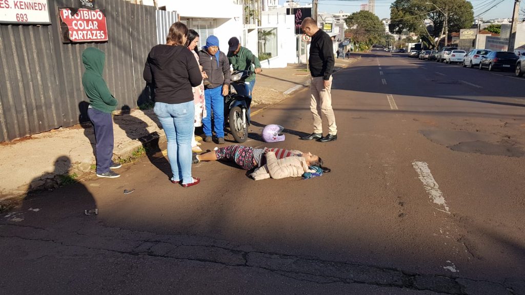 Motociclista fica ferida em acidente na Região Central de Cascavel