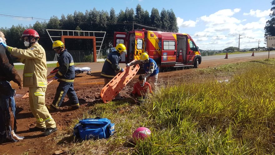 Colisão entre moto e caminhão resulta em duas vítimas na rodovia BR-369