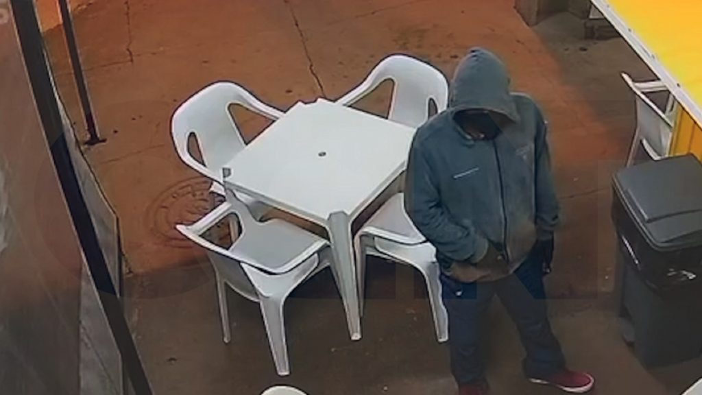 Câmera mostra ação criminosa em trailer de lanche na Rua Rio da Paz