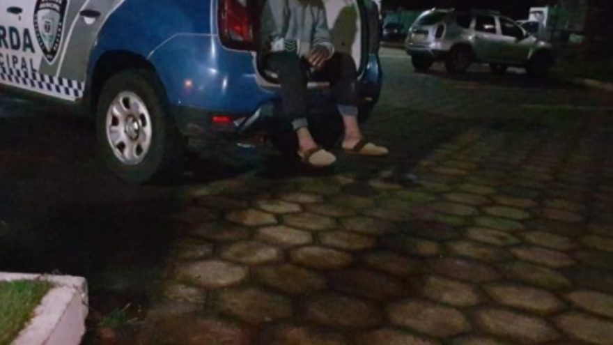 Idoso é detido pela Guarda Municipal após discussão com agressão verbal contra mulher