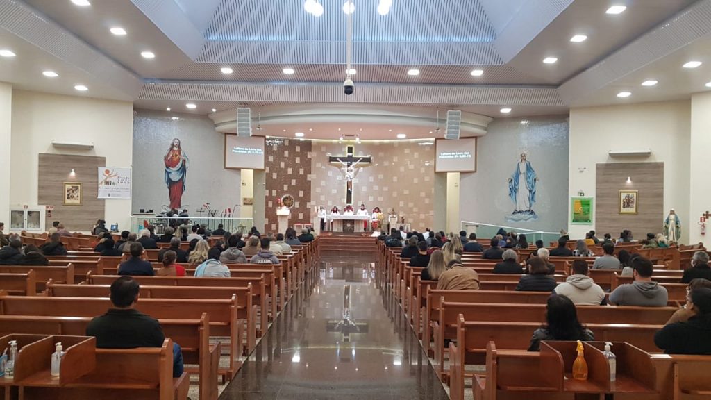 Missa de Sétimo Dia de Nelci Terezinha Gonzatti é realizada na noite deste sábado