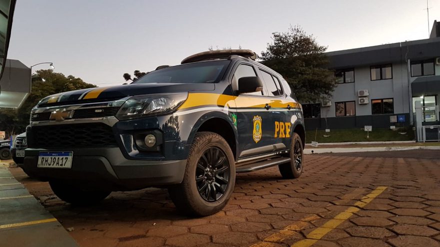 Indivíduo é detido pela Polícia Rodoviária Federal na BR-277