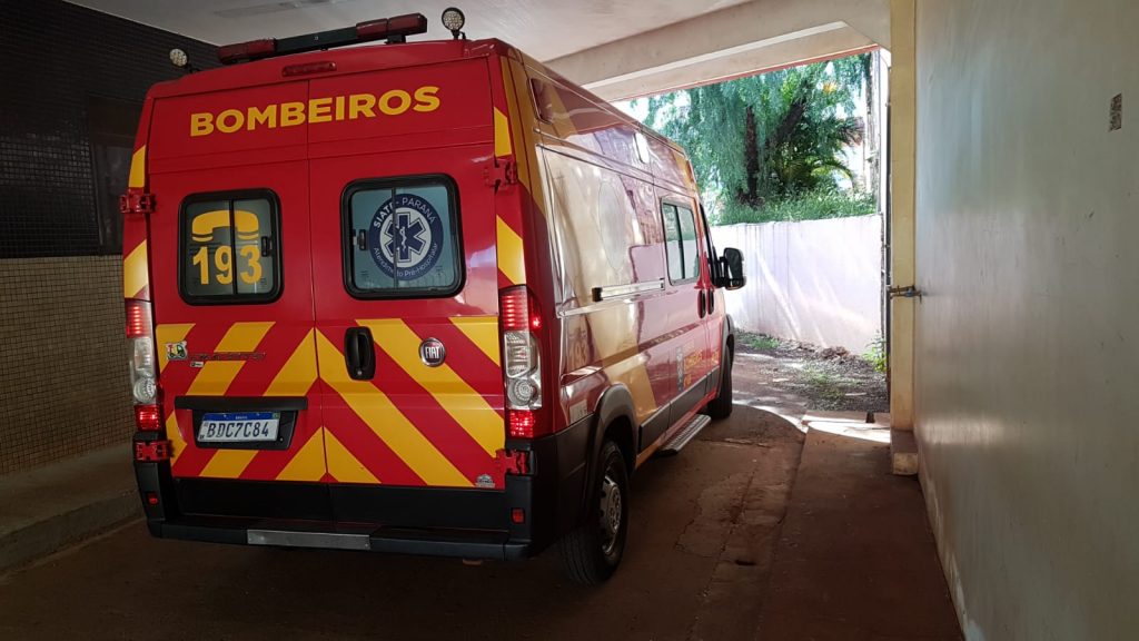 Corpo de Bombeiros é acionado para atender vítima de queda
