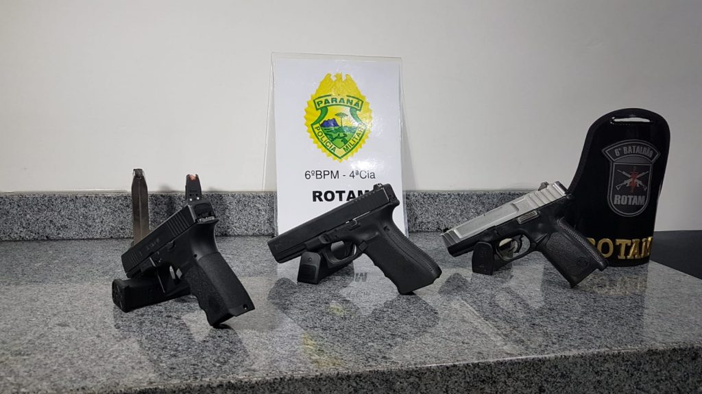 Três pistolas são apreendidas com duas garotas em Santa Tereza do Oeste