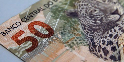 Trabalhadores nascidos em dezembro podem sacar até R$ 1 mil no FGTS Imagem referente a Trabalhadores nascidos em dezembro podem sacar até R$ 1 mil no FGTS