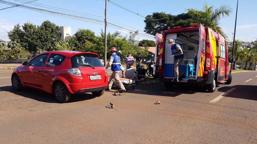 Motociclista fica ferido em acidente na Avenida Brasil, nas proximidades do Ecopark Oeste