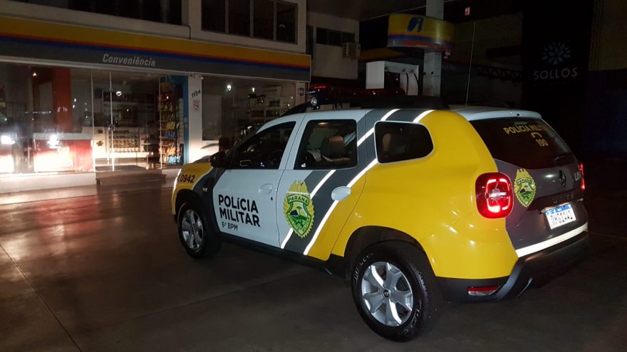 Conveniência de posto de combustíveis é arrombada e tem produtos furtados