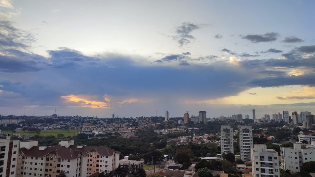 Cascavel amanhece com sensação térmica de 10º C; dia será de sol e sem chuva neste sábado