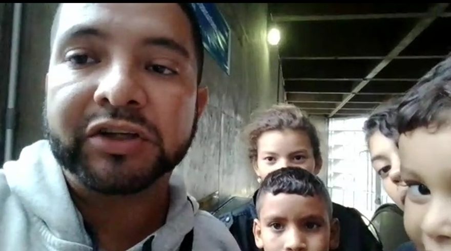 Ex-artista circense pede ajuda para para voltar com a família para Cascavel