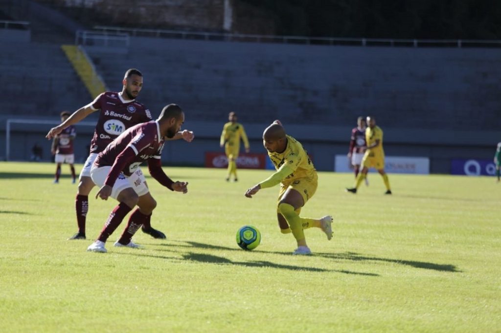 FC Cascavel empata com o Caxias e conquista ponto importante