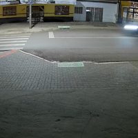 Imagem referente a Câmera flagra moto antes de colidir com Kombi no Jardim Itália