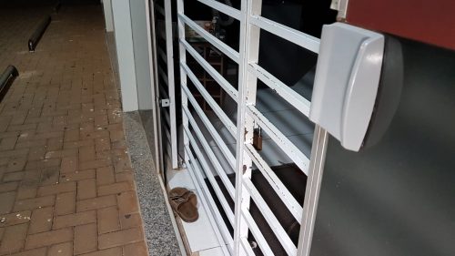 Mais uma loja foi arrombada no Centro de Cascavel na madrugada desta quinta-feira Imagem referente a Mais uma loja foi arrombada no Centro de Cascavel na madrugada desta quinta-feira