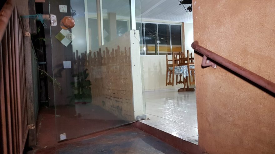 Restaurante no Centro é alvo de arrombamento