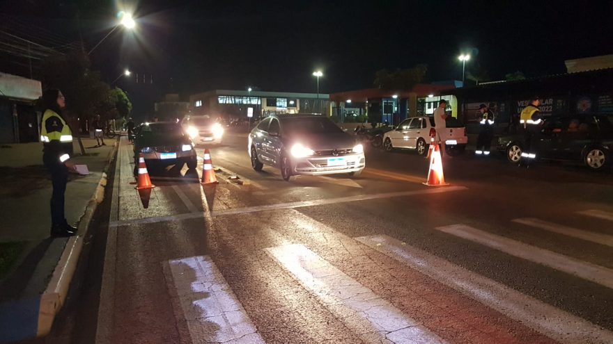 Operação Bloqueio é realizada na Av. Tito Muffato; 11 veículos foram apreendidos