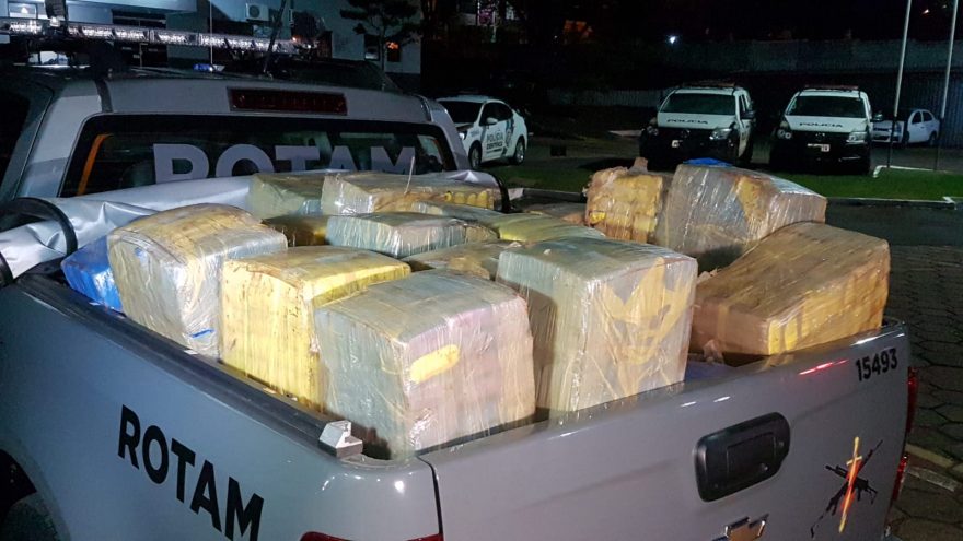 PM detém motorista e apreende cerca de uma tonelada de maconha em Vera Cruz do Oeste