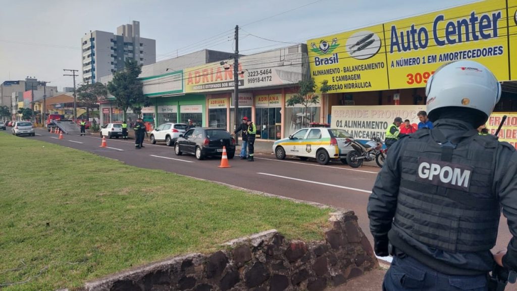 Blitz identifica 16 condutores não habilitados e apreende três motos com escapamento adulterado
