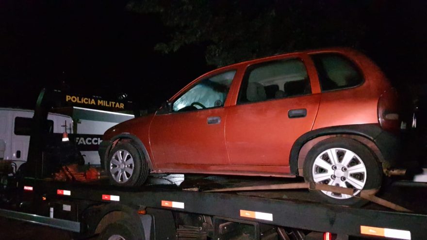 Carro furtado ontem no Bairro Brasília é recuperado pelo Pelotão de Choque da PM