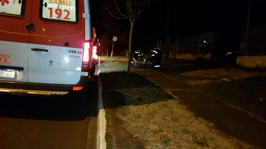 Homem em surto mobiliza Samu e GM no Bairro Santa Felicidade