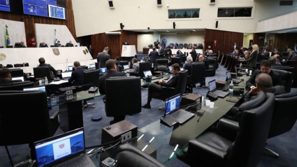 Prorrogação do Estado de Calamidade Pública no Paraná avança na Assembleia