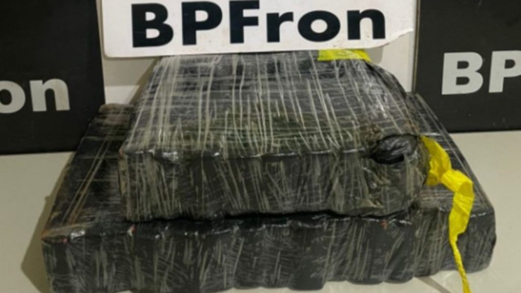 Tabletes de substância análoga a maconha são apreendidos em Guaíra pelo BPFron