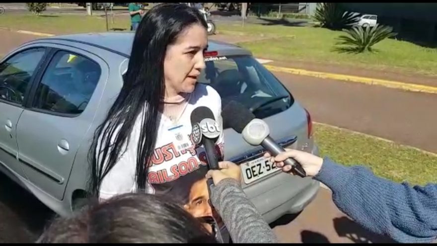 Após término da primeira parte de júri, mãe de Ailson Ortiz afirma que “mais cedo ou mais tarde, Elias vai pagar”