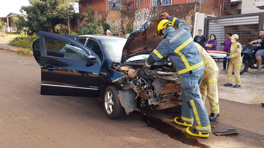 Grande aparato de resgate atende vítima de acidente no Santa Cruz