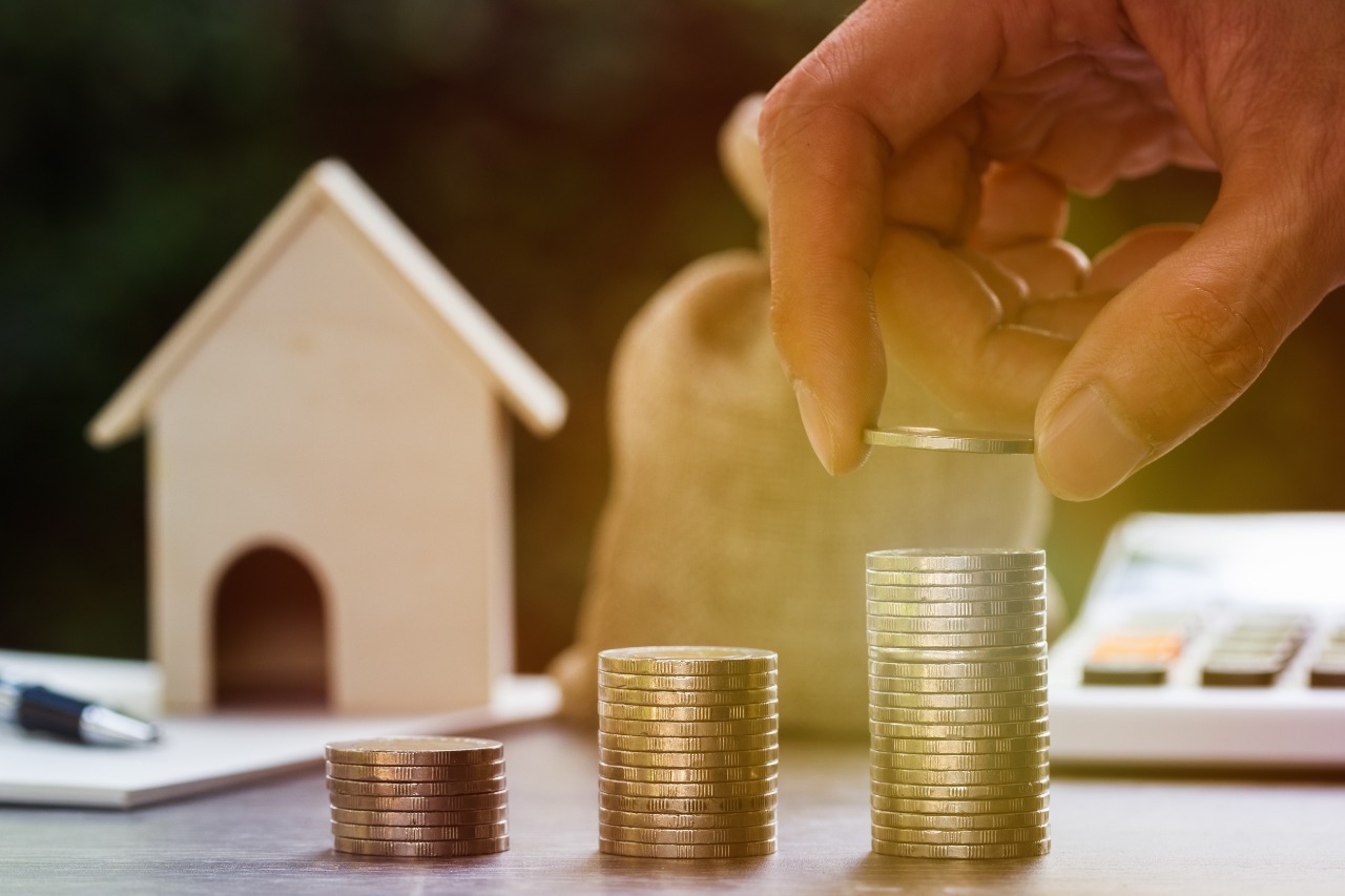 Quais são os impactos da taxa Selic na sua vida pessoal e por que investir em renda fixa