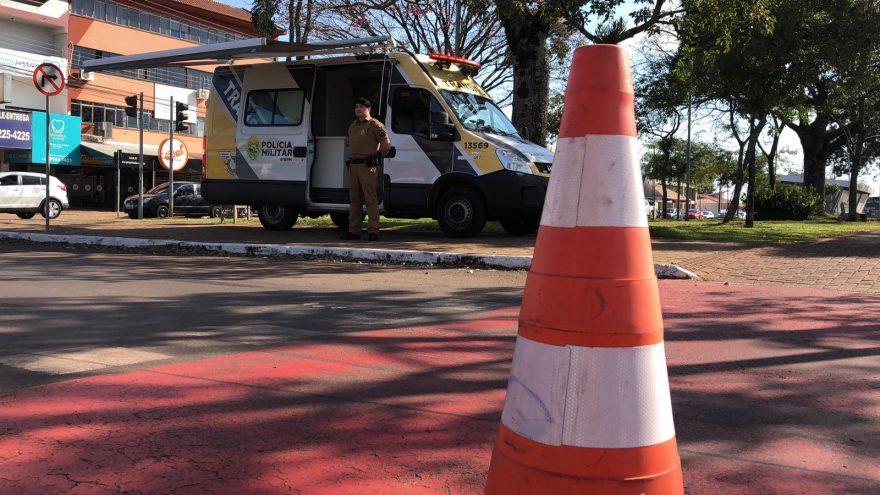 Polícia Militar realiza operação na Avenida Brasil