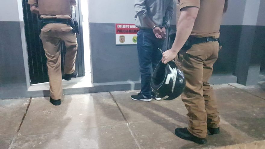 Homem é preso com porção de cocaína no Jardim Siena, em Cascavel