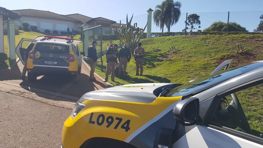 Assaltante que roubou moto em Toledo e empreendeu fuga na BR-467 é detido pela PM