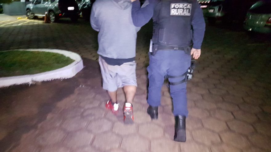 Homem é preso pela Guarda Municipal com mandado de prisão em aberto