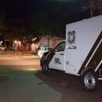 Imagem referente a Corpos de pessoas que morreram baleadas no Coqueiral são identificados e levados ao IML