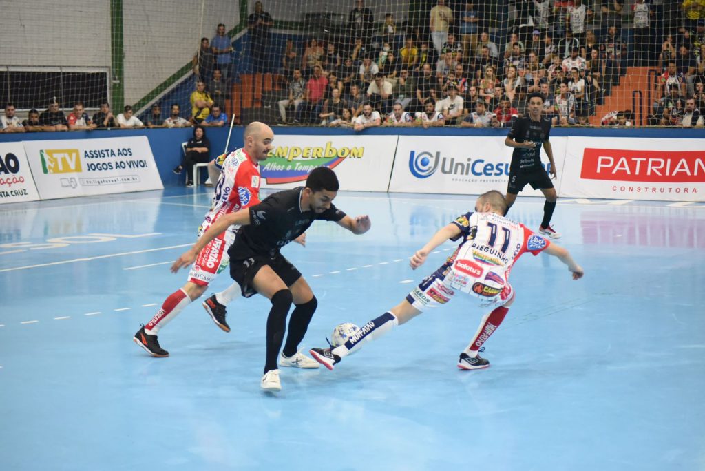 Cascavel Futsal mantém ótima campanha na Série Ouro 2022