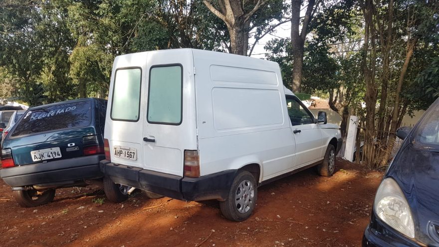 Fiorino com queixa de furto é recuperada no Universitário