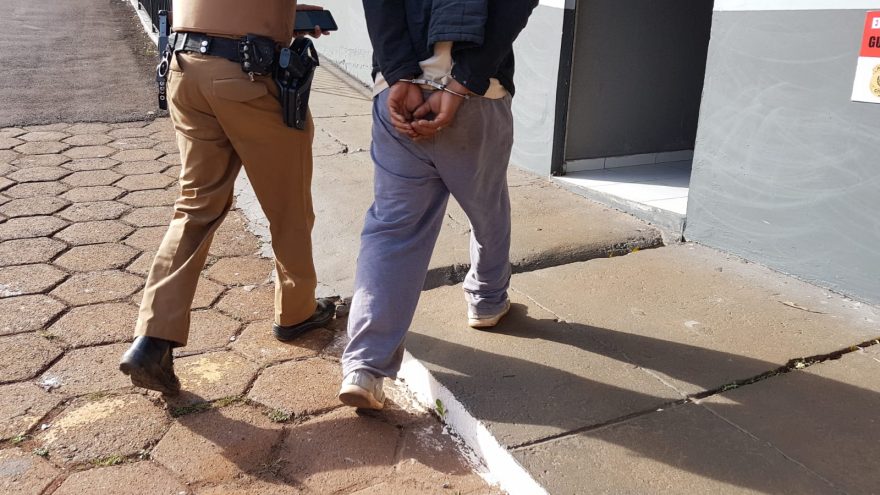 Homem é detido em Guaraniaçu com mandado de prisão em aberto