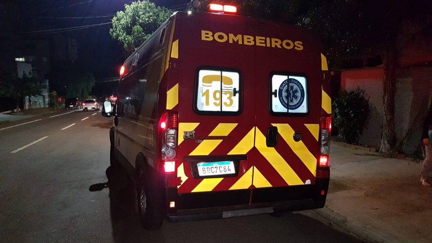 Jovem cai de bicicleta e fica ferida no Neva