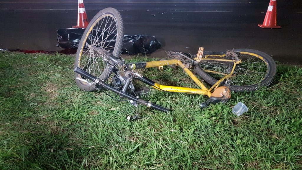 Ciclista que morreu na BR-277 é identificado