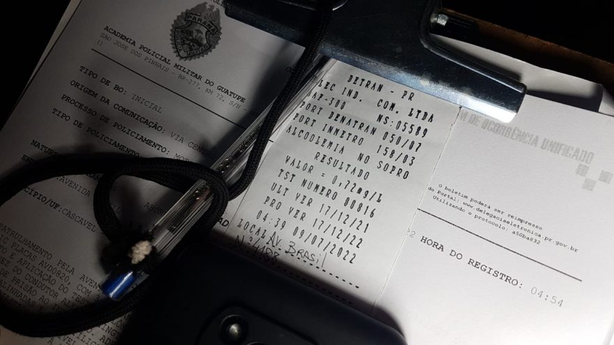 Homem é detido por embriaguez e tem veículo apreendido