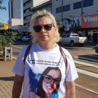 Familiares de Alana Beatriz pedem justiça pela morte da jovem em manifestação em Cascavel Imagem referente a Familiares de Alana Beatriz pedem justiça pela morte da jovem em manifestação em Cascavel