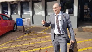Segundo advogado, o condutor envolvido em acidente que vitimou Cristiane Pereira Teixeira, teria deixado o local por medo de represália
