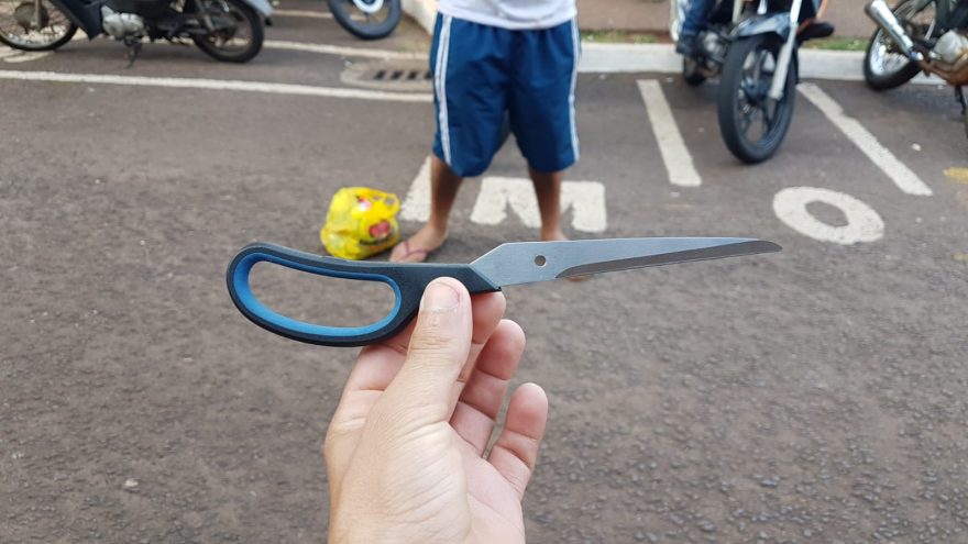 Guarda Municipal aborda homem portando tesoura na Rodoviária