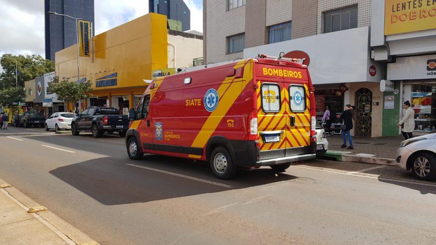 Com fratura na patela, homem é socorrido na Travessa Padre Champagnat