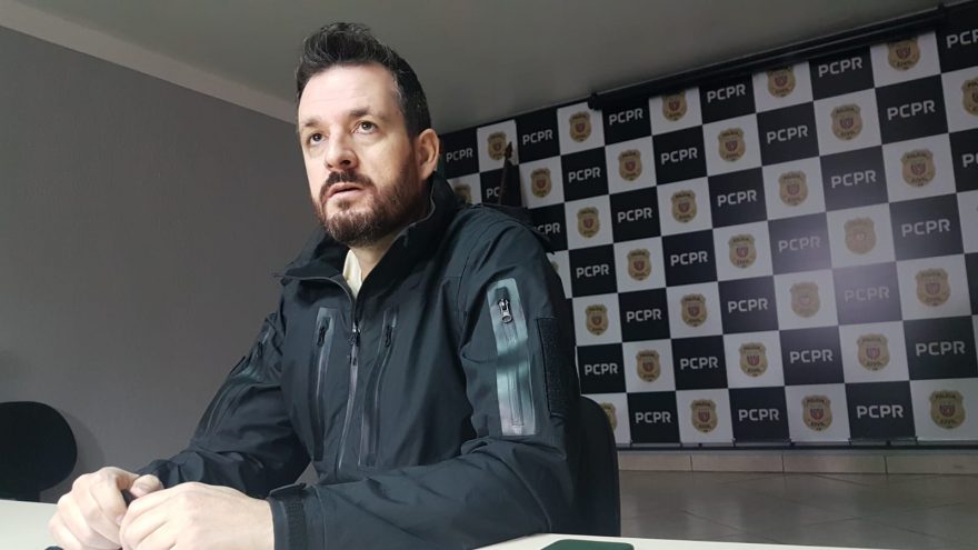 Caminhoneiro que foi mantido refém após assalto: Delegado dá detalhes sobre investigação