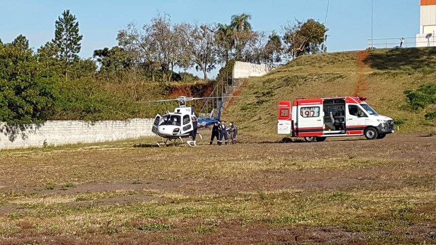 Mulher sofre suspeita de AVC hemorrágico e é transferida de helicóptero para o HUOP