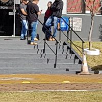 Imagem referente a Familiares chegam a Cascavel para liberarem corpos de crianças que foram executadas em chacina de PM