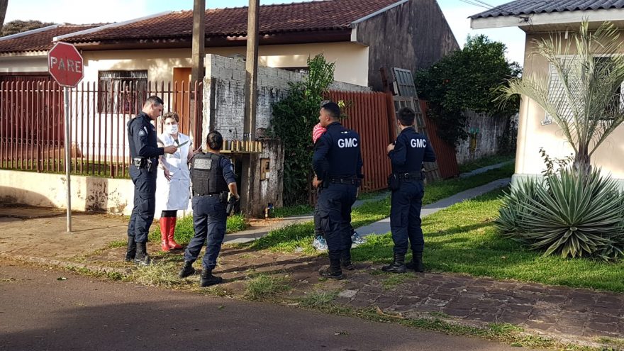 GM e Samu são acionados para atender pessoa agressiva em posse de faca e espeto no Aclimação
