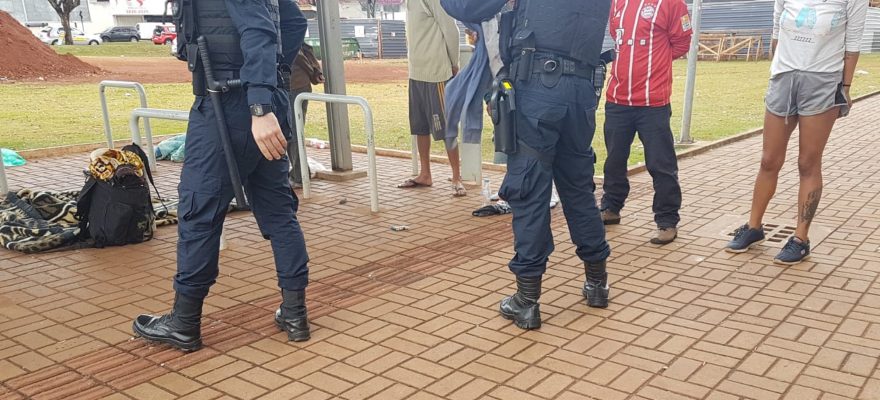 Guarda Municipal realiza abordagem de rotina no Terminal Oeste
