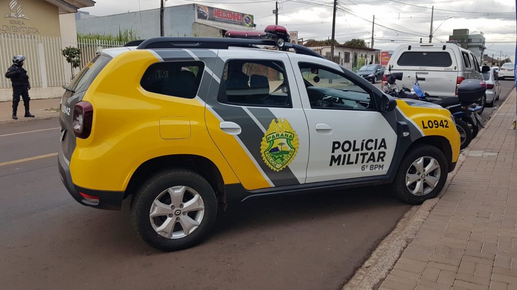 Ladrões trancam funcionários no banheiro e roubam loja de eletrônicos